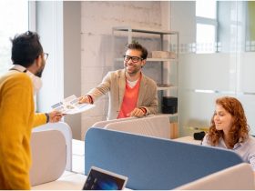 What is the job of an SEO expert